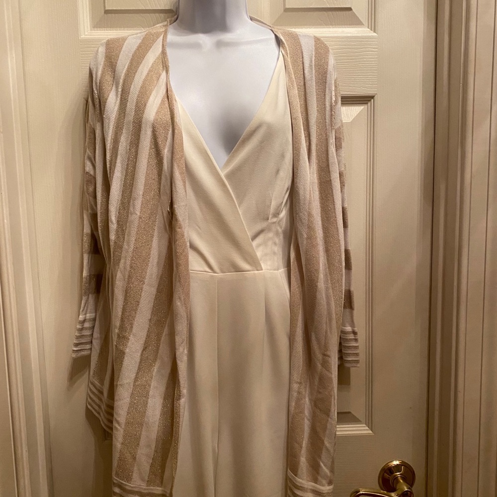 EUC Chicos gold & white cardigan L